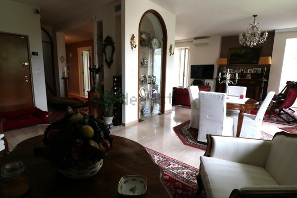appartamento in vendita a Verona in zona Veronetta