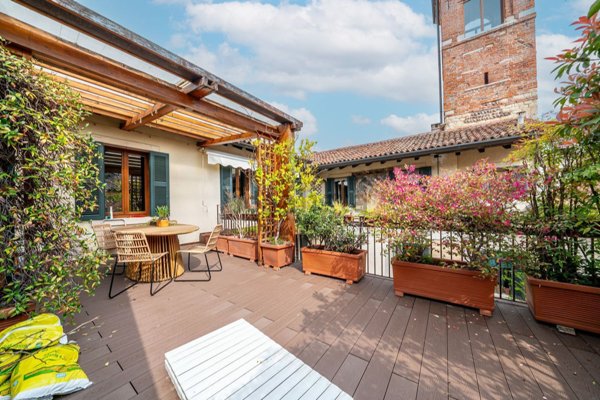 appartamento in vendita a Verona in zona Centro Storico