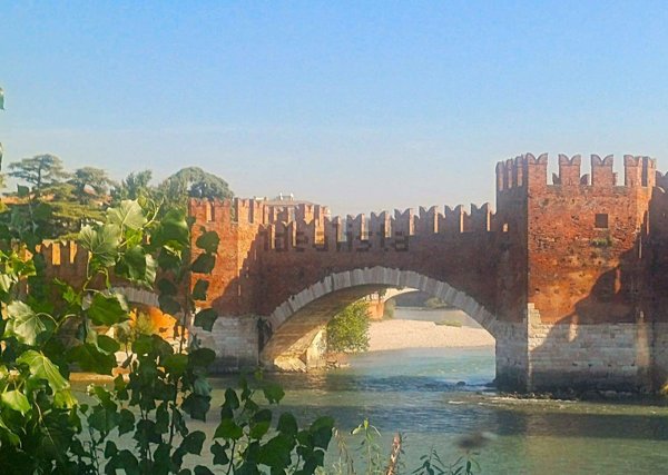 appartamento in vendita a Verona in zona Centro Storico