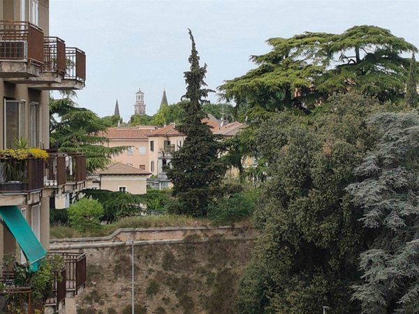 appartamento in vendita a Verona in zona Borgo Venezia / Borgo Trieste
