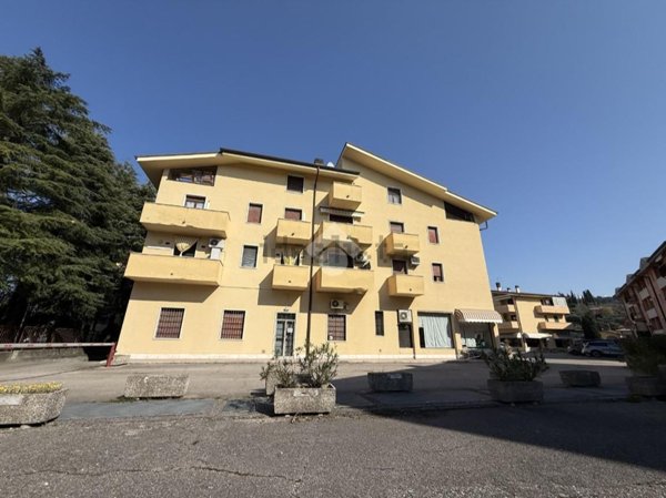 appartamento in vendita a Verona in zona Parona di Valpolicella