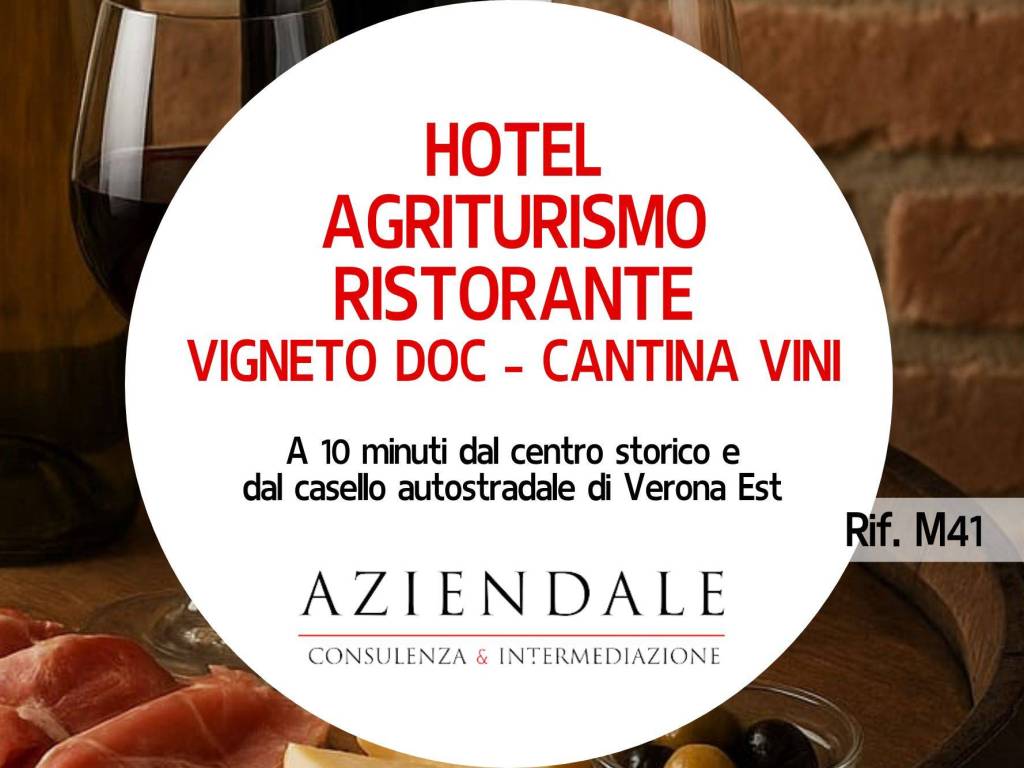 negozio in vendita a Verona in zona Centro Storico