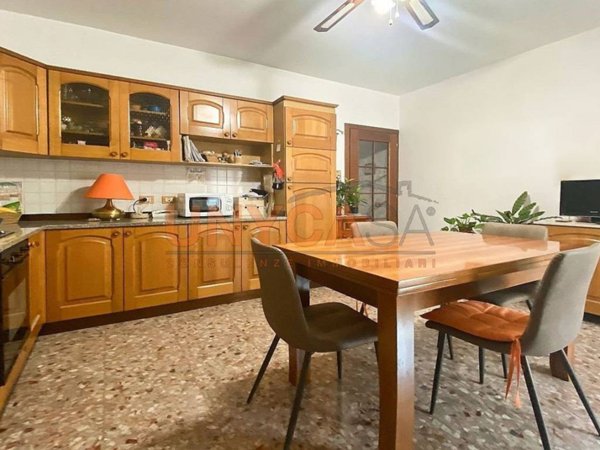 casa indipendente in vendita a Verona in zona San Michele Extra