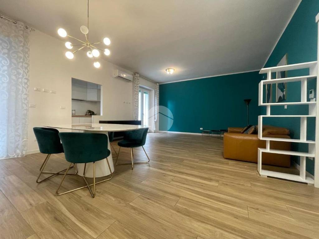 appartamento in vendita a Verona in zona San Zeno