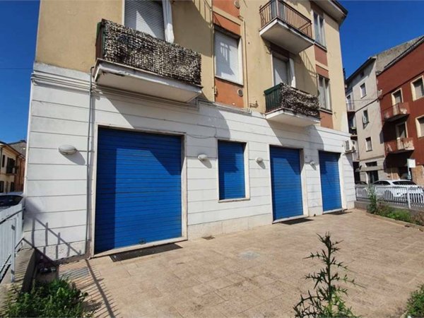 negozio in vendita a Verona in zona San Pancrazio