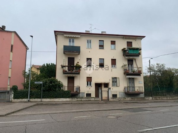 appartamento in vendita a Verona in zona Borgo Roma