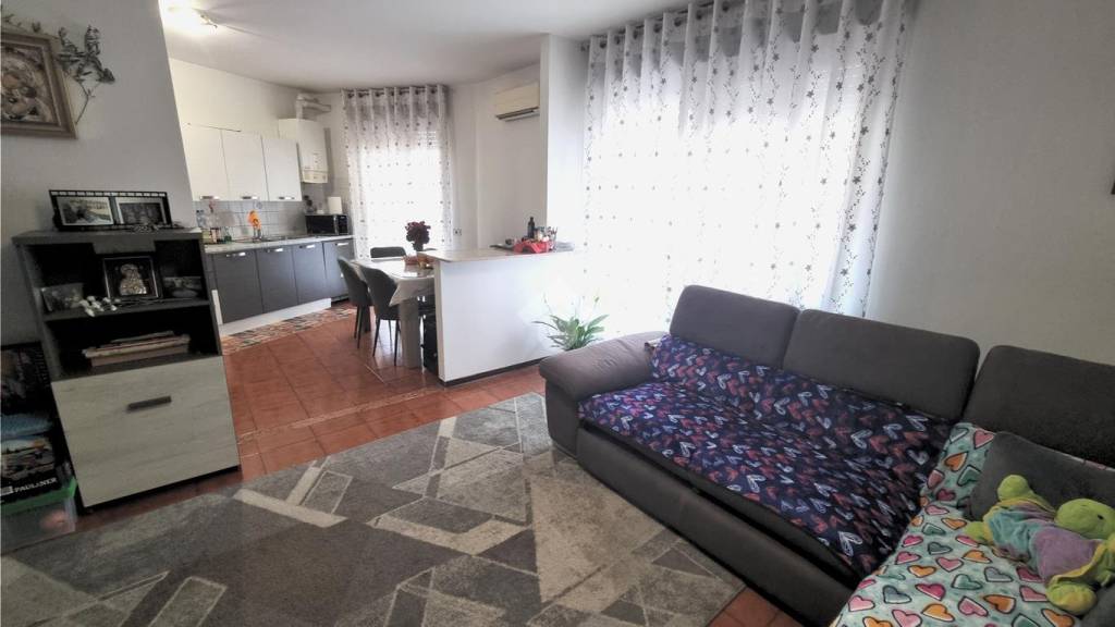 appartamento in vendita a Verona in zona San Massimo all'Adige