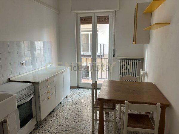 appartamento in vendita a Verona in zona Borgo Roma