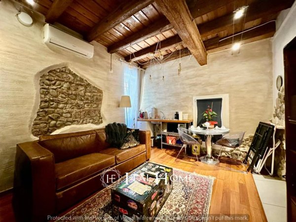 negozio in vendita a Verona in zona Centro Storico