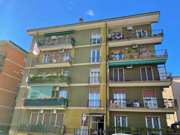 appartamento in vendita a Verona in zona Golosine