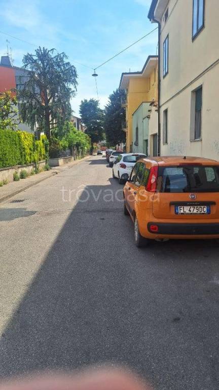 appartamento in vendita a Verona in zona Borgo Venezia / Borgo Trieste