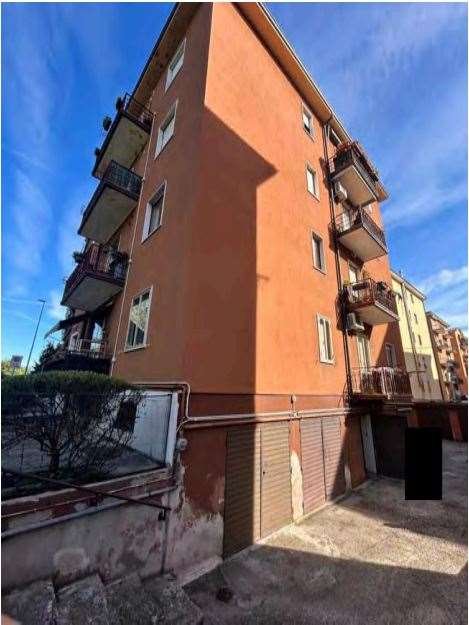 appartamento in vendita a Verona in zona Borgo Venezia / Borgo Trieste
