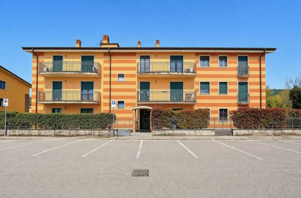 appartamento in vendita a Verona in zona Quinto di Valpantena