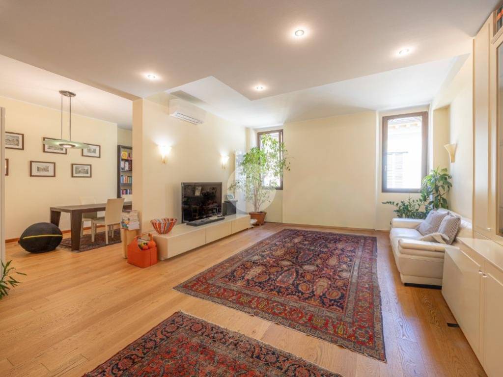 appartamento in vendita a Verona