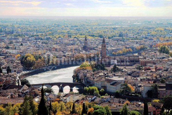 appartamento in vendita a Verona in zona Veronetta