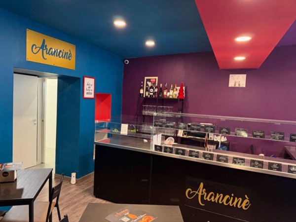 negozio in vendita a Verona in zona Veronetta