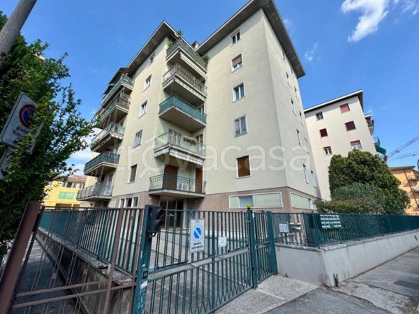 appartamento in vendita a Verona in zona Porto Crencano
