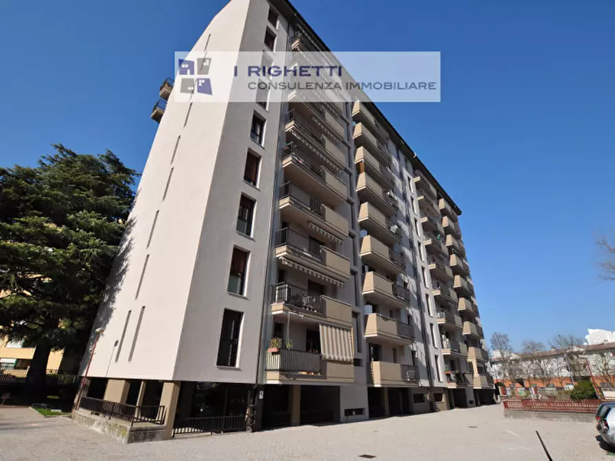appartamento in vendita a Verona in zona Saval