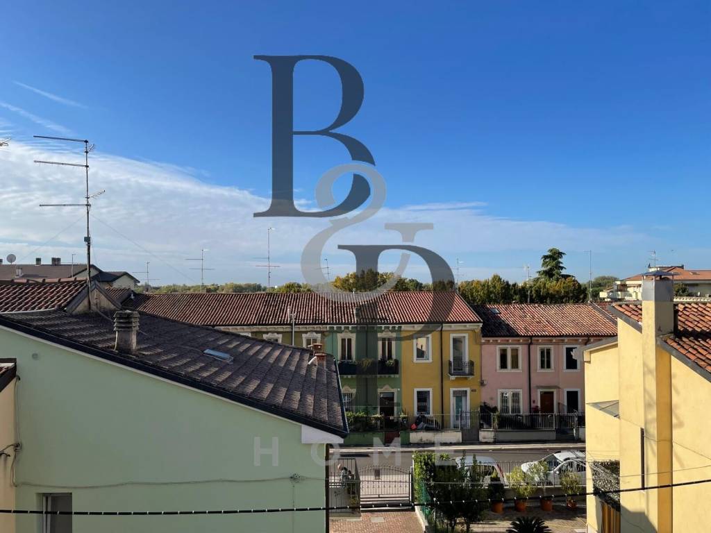 appartamento in vendita a Verona in zona San Michele Extra