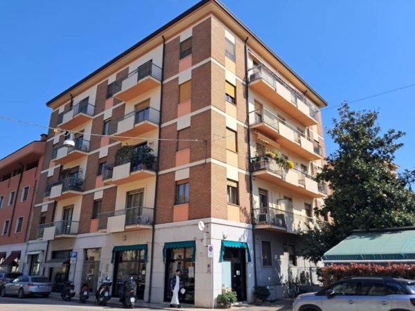 appartamento in vendita a Verona in zona Centro Storico