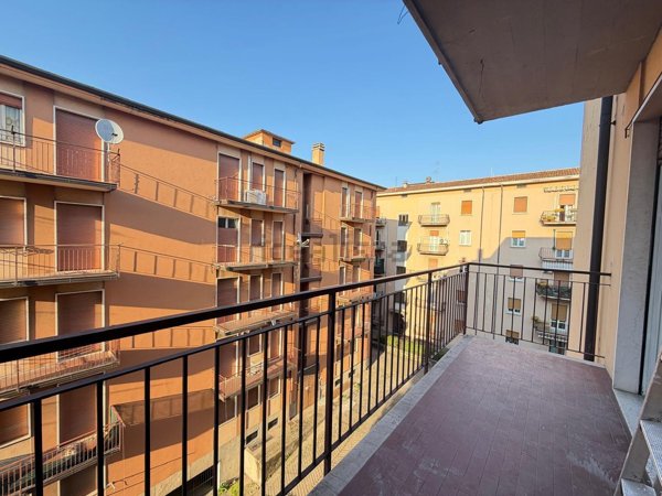 appartamento in vendita a Verona in zona Borgo Roma
