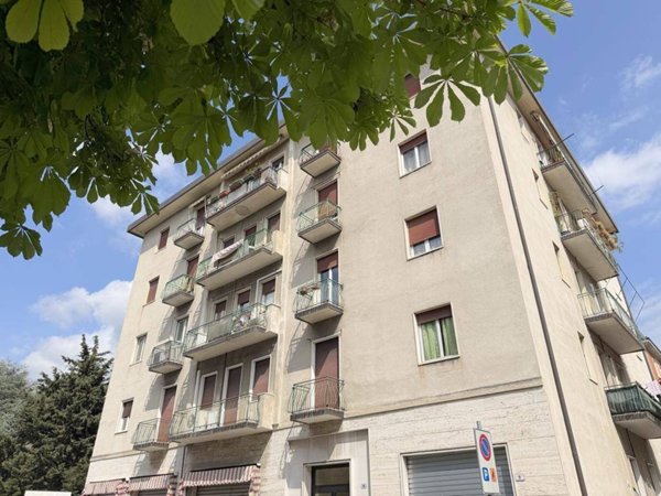 appartamento in vendita a Verona in zona Santa Lucia