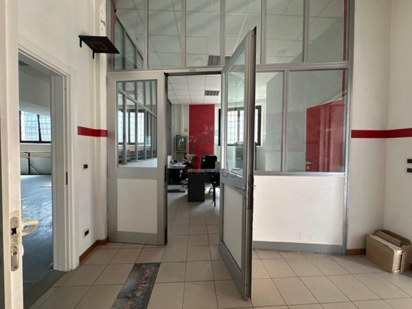 ufficio in vendita a Verona in zona Centro Storico