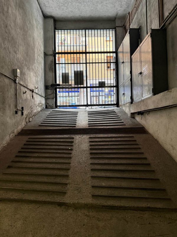 locale di sgombero in vendita a Verona in zona Veronetta