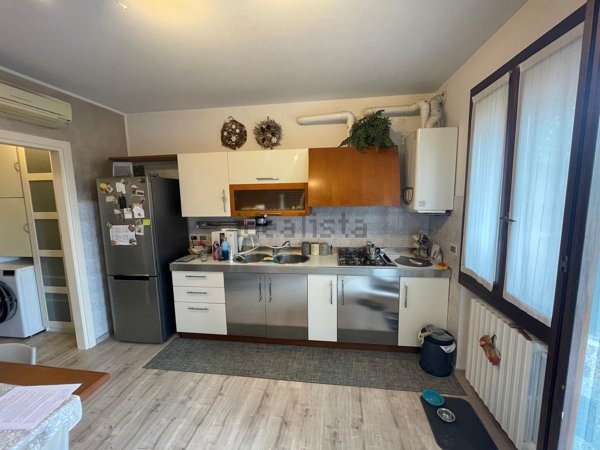 appartamento in vendita a Verona in zona Borgo Roma