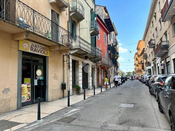 negozio in vendita a Verona in zona Veronetta