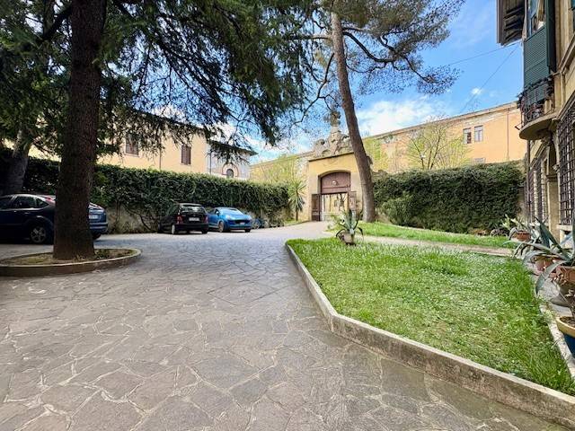 appartamento in vendita a Verona