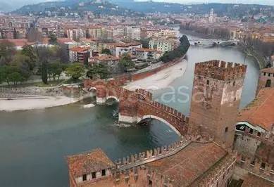 appartamento in vendita a Verona in zona Valdonega