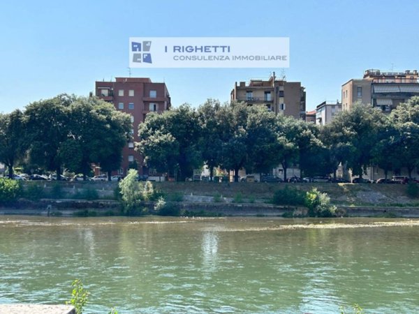 appartamento in vendita a Verona in zona Centro Storico