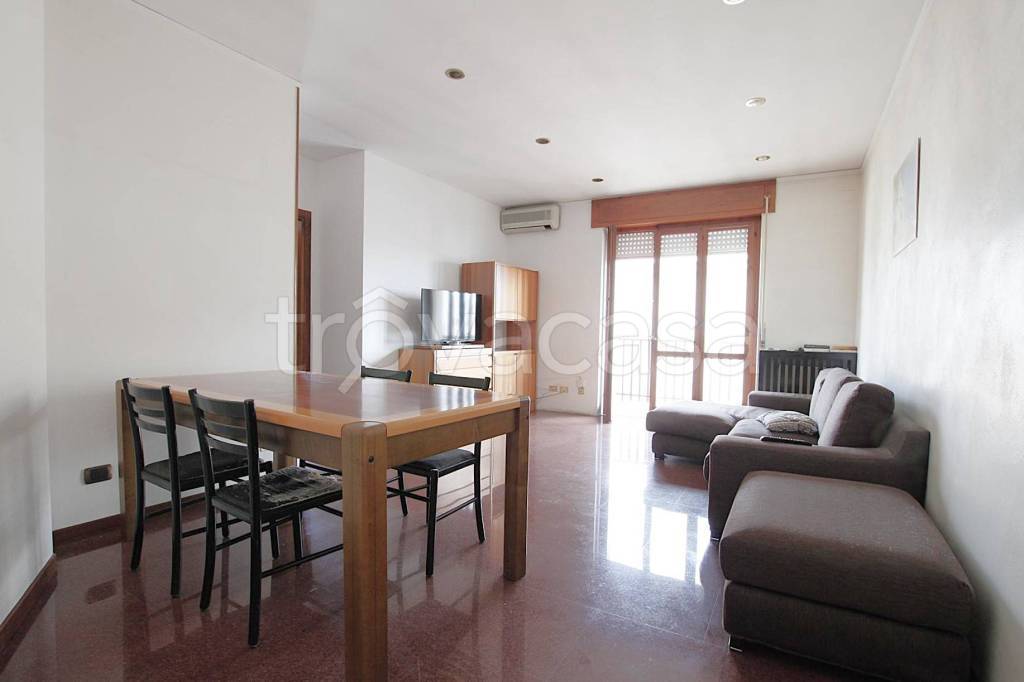 appartamento in vendita a Verona in zona Borgo Venezia / Borgo Trieste