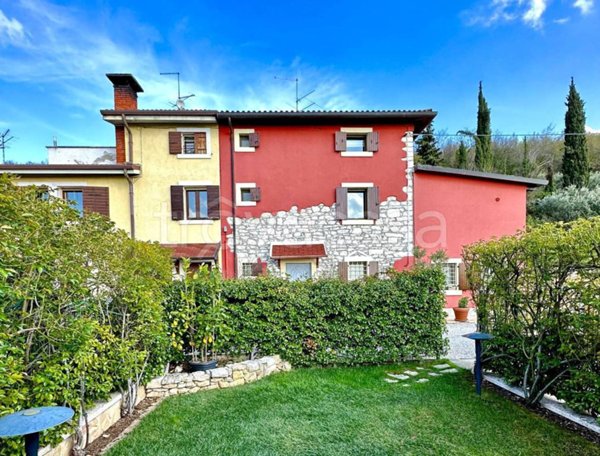 casa indipendente in vendita a Verona in zona Santa Maria in Stelle