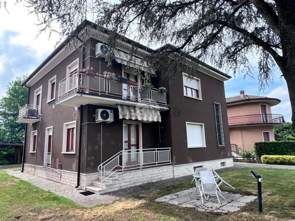 casa indipendente in vendita a Verona in zona Chievo