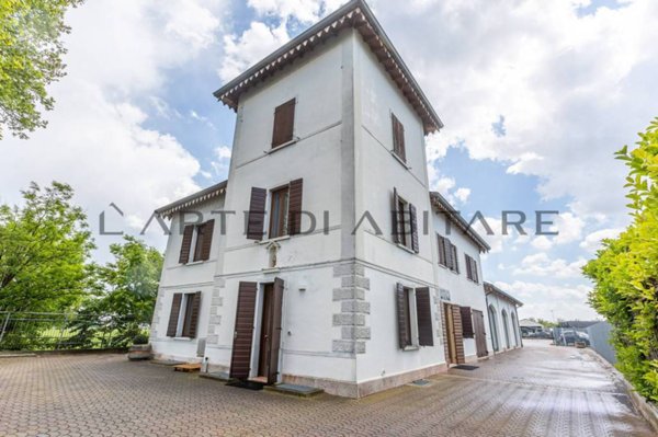 casa indipendente in vendita a Verona in zona San Massimo all'Adige