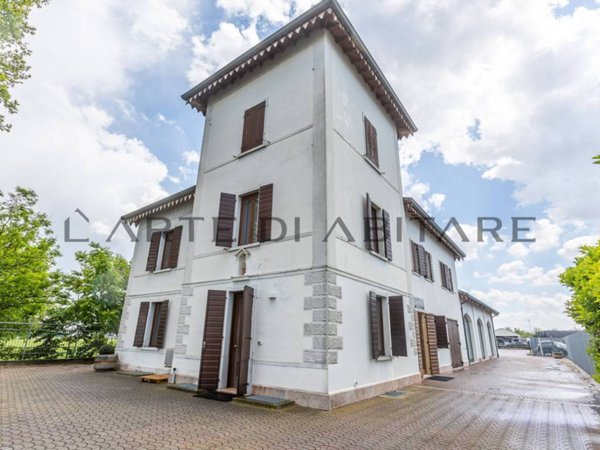casa indipendente in vendita a Verona in zona Borgo Milano