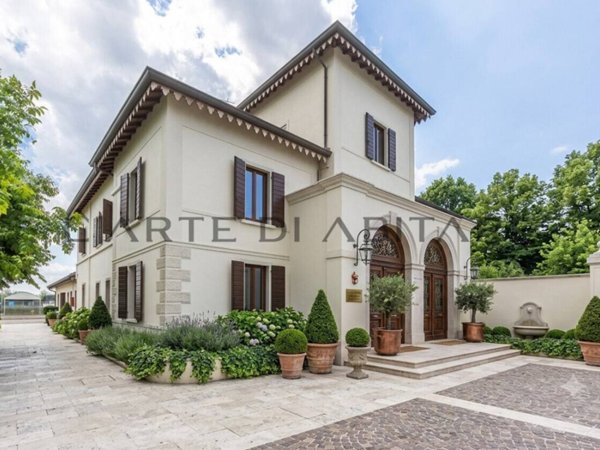 casa indipendente in vendita a Verona in zona San Massimo all'Adige