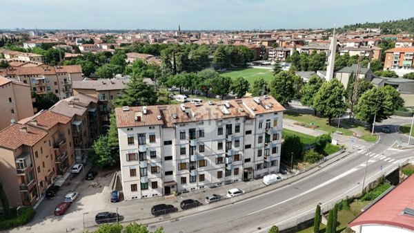 appartamento in vendita a Verona in zona Musicisti / Santa Croce