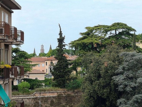 appartamento in vendita a Verona in zona Borgo Venezia / Borgo Trieste