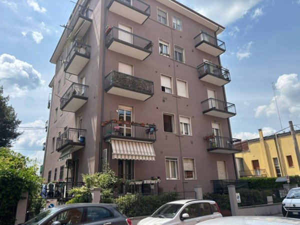 appartamento in vendita a Verona in zona Borgo Milano