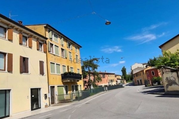 appartamento in vendita a Verona