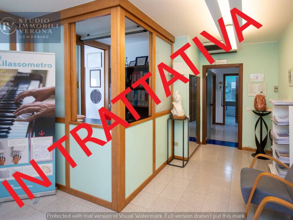 ufficio in vendita a Verona in zona Borgo Roma