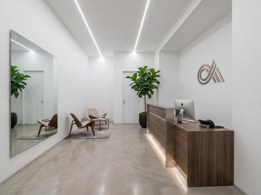 ufficio in vendita a Verona in zona Centro Storico