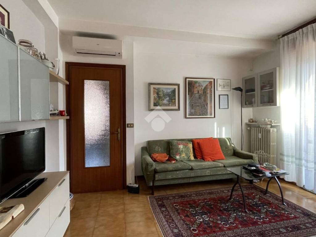 appartamento in vendita a Verona in zona San Massimo all'Adige