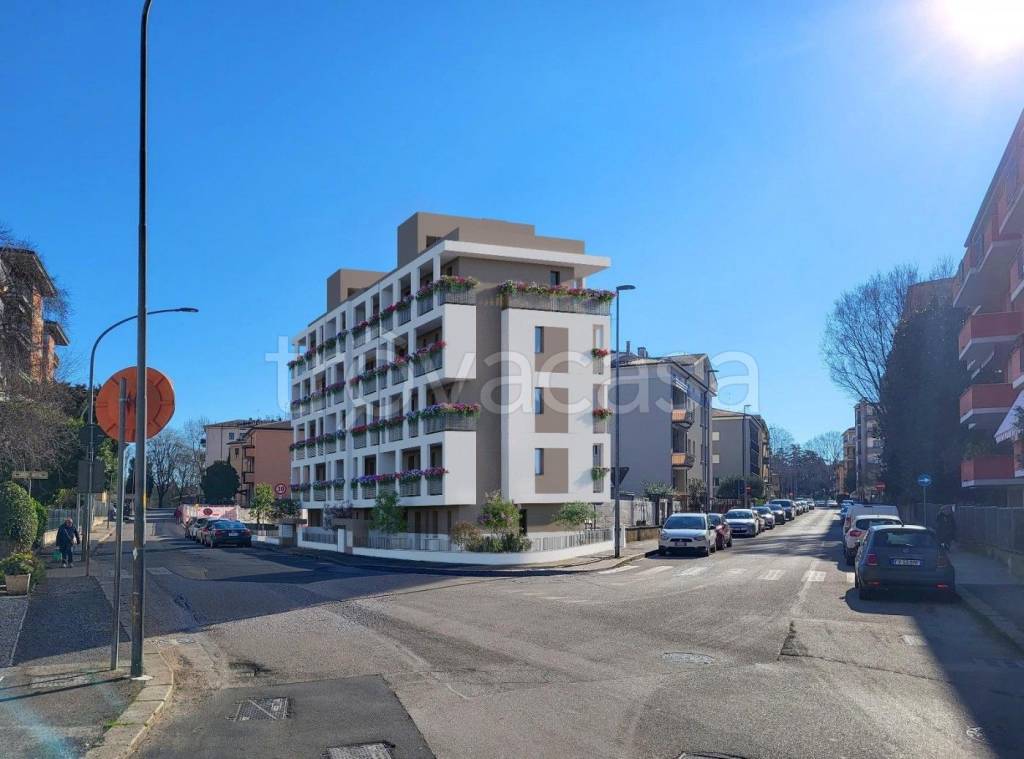 appartamento in vendita a Verona in zona Saval