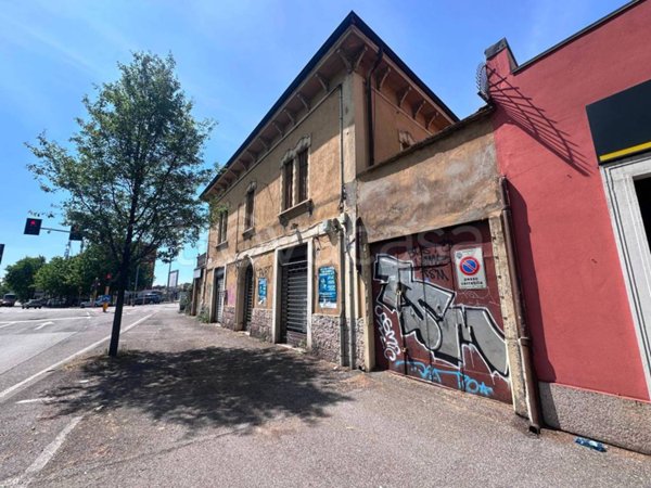 appartamento in vendita a Verona in zona Borgo Milano