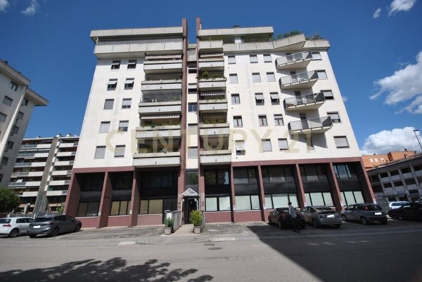 ufficio in vendita a Verona in zona Centro Storico