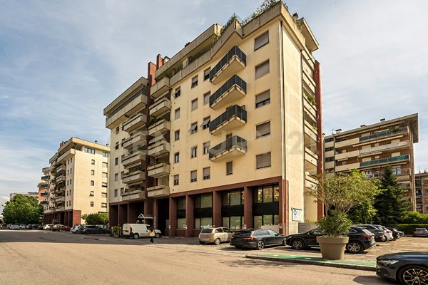ufficio in vendita a Verona